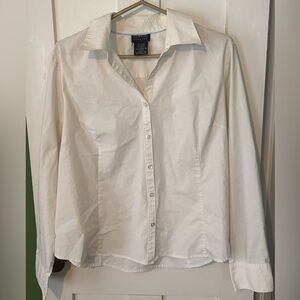 White Button-Up Blouse size XL 16/18